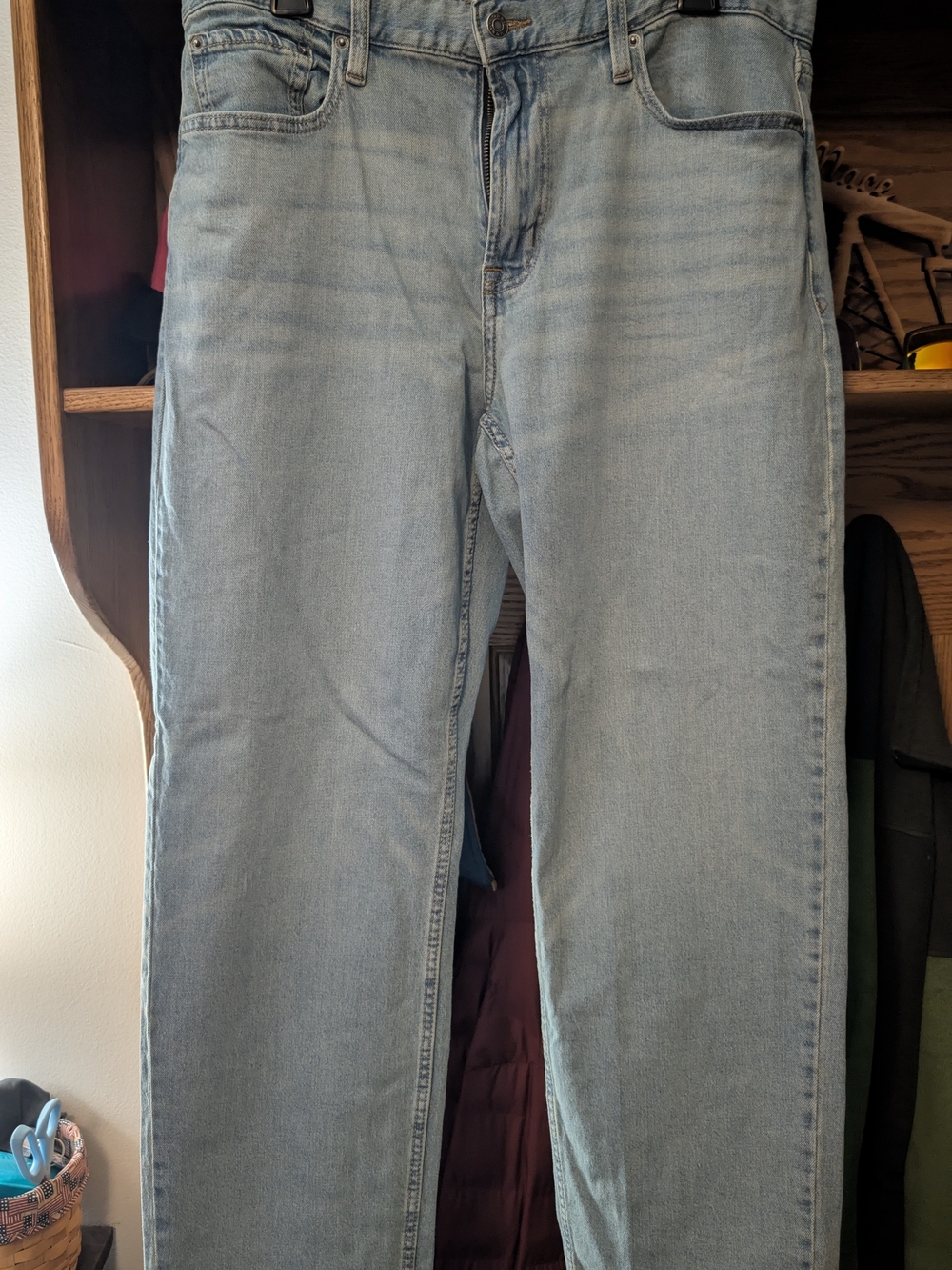 Old Navy Light Wash Men’s Straight Jeans 36x30